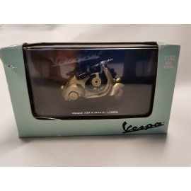 Model Vespa 1:32