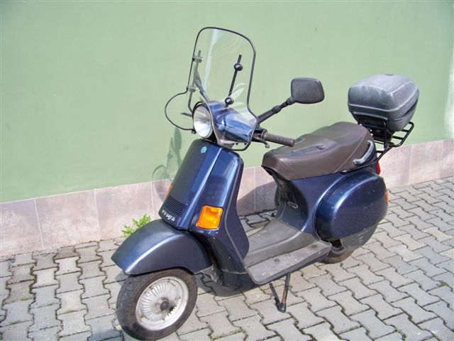 Vespa Cosa 200 bazar