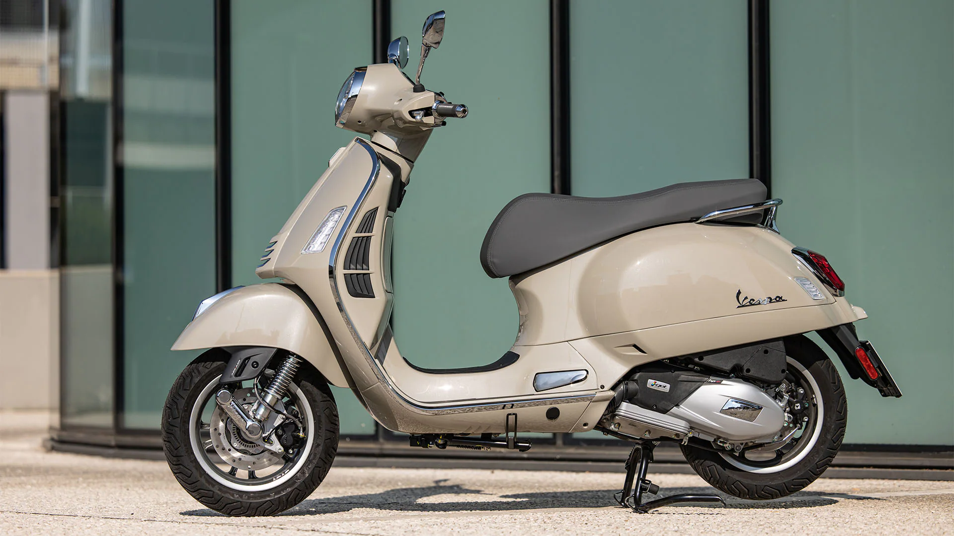 Vespa GTS 300