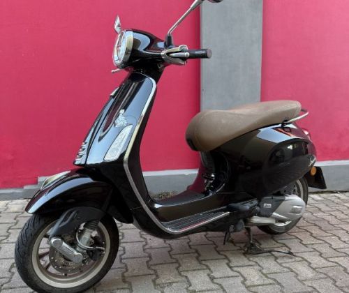Vespa Primavera 125